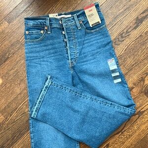 NWT ribcage Levis